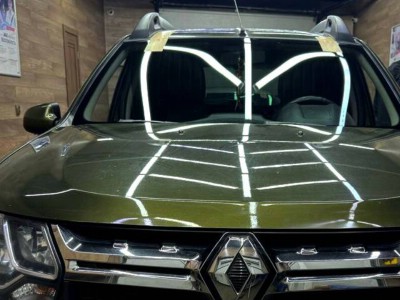 Установка лобового стекла Renault Duster 2010-2015