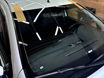 Установка лобового стекла Renault Logan II 2013-