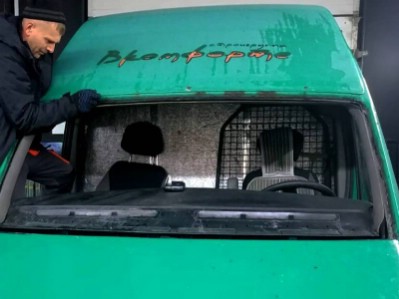 Установка лобового стекла Renault Master 1998-