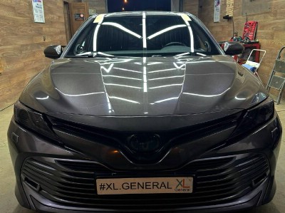 Установка лобового стекла Toyota Camry 70 2018-