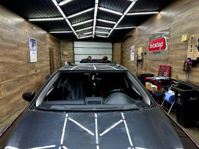 Установка лобового стекла Toyota Camry XV50 AGC -