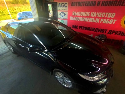 Установка автостекла Toyota Camry XV70 2017-