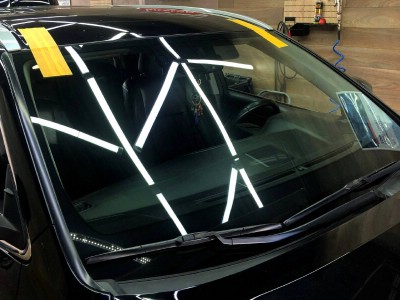 Установка лобового стекла Toyota Higlander -