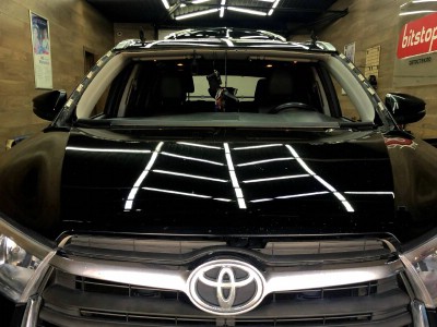 Установка лобового стекла Toyota Higlander -