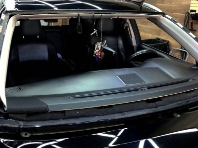 Установка лобового стекла Toyota Higlander -