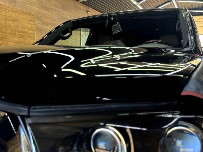 Установка лобового стекла Toyota Land Cruiser J200 2008-2020