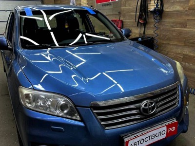Установка автостекла Toyota Rav 4 -
