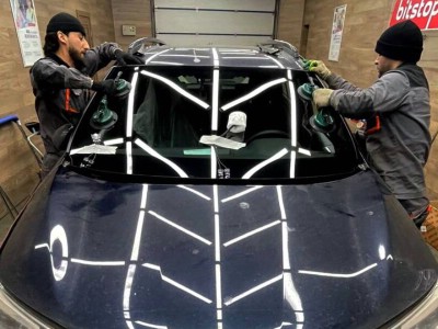 Установка лобового стекла Toyota Rav IV 2015-2019