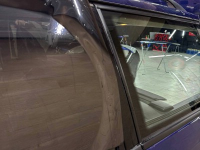 Установка лобового стекла Volkswagen Passat -