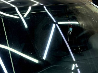 Установка лобового стекла Volkswagen Polo 2009-2020