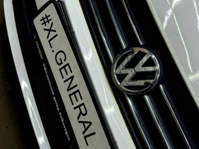 Установка лобового стекла Volkswagen Polo 2009-2020