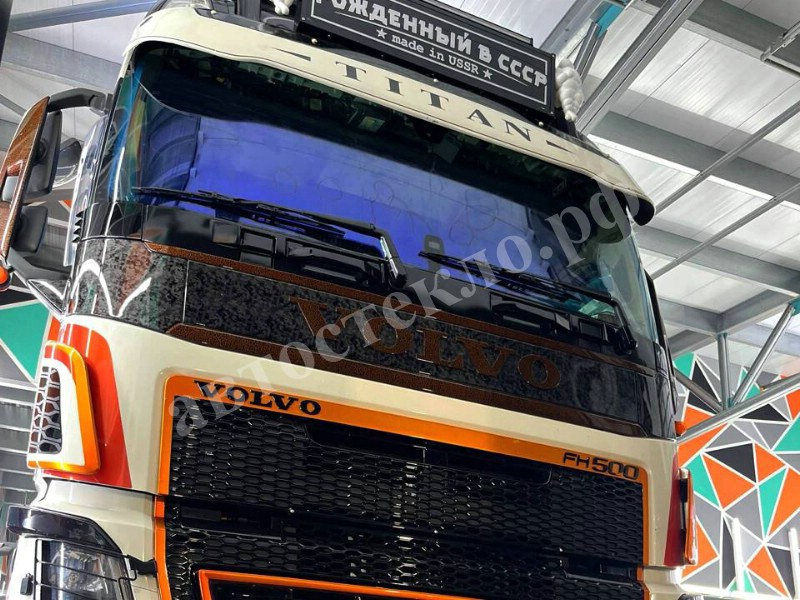 Установка автостекла Volvo