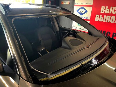 Установка лобового стекла Volvo xc70 2006-2016