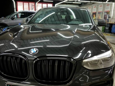 Установка заднего стекла BMW X4 2021-