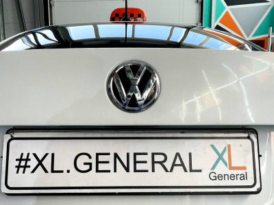 Установка заднего стекла Volkswagen Polo 4D SED 2010-